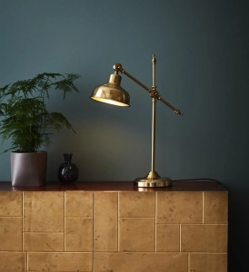 Lampa nocna złota metalowa w stylu industrialnym regulowana wysokość klosz obracany góra-dół MarkSlojd 108116 Grimstad 56cm