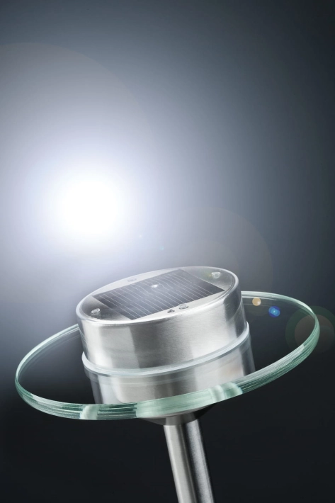 Lampa-ogrodowa-solarna-wbijana-w-ziemię-mocna-Paulmann-Ufo-93764-3.jpg