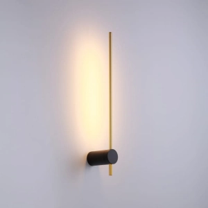 Kinkiet złote smukłe ramię z światłem na ścianę i czarna rozeta Elkim Lighting 646601135 Wand 466 LED 6W 3000K 60cm
