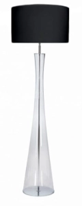 Lampa podłogowa z transparentną szklaną podstawą i czarno złotym abażurem 4Concepts L235310308 Siena E27 165cm x 50cm