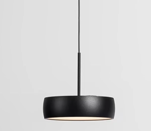 Czarna lampa wisząca ściemnialna Chors 31.4114.D17.002 Myco One Z LED 12,6W 3000K CRI90 16cm