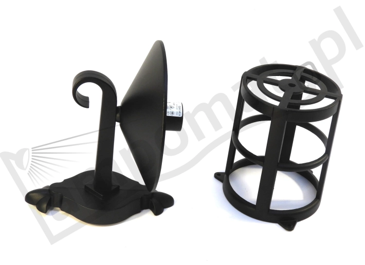 Kinkiet-ogrodowy-lampa-ścienna-zewnętrzna-czarny-klasyczny-SU-MA-Cordoba-K-3012-1-TD -2.jpg