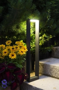 Popielaty słupek oświetleniowy SU-MA YB19502 Form LED 7W 4000K IP54 80cm
